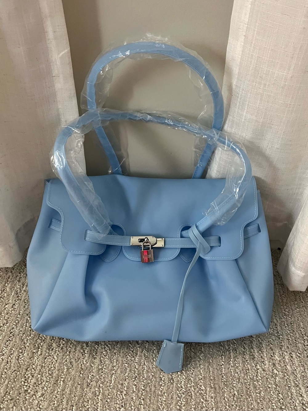 Powder blue jelly bag